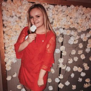 Meet your Posher, Lindsey